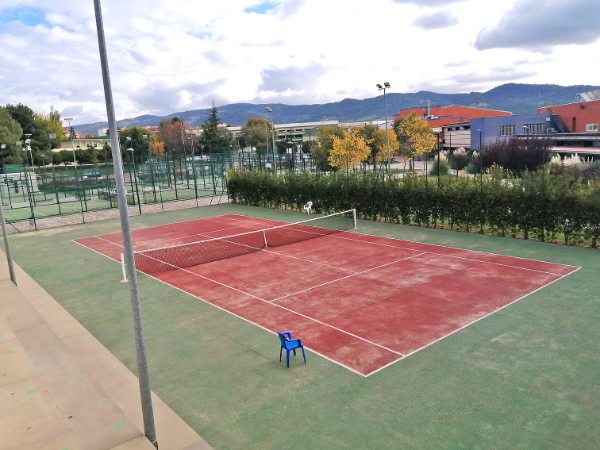 El Ayuntamiento de Ibi invertirá 217.000 euros en renovar las pistas de tenis 
